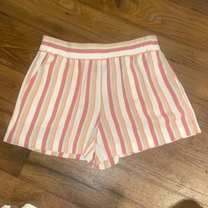 Stripped Shorts Mid Rise